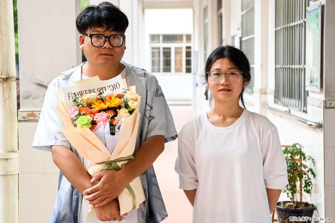 全网追的“扁担女孩”，找了一份暑假工，时薪12元 - 台州生活资讯 - 台州28生活网 tz.28life.net